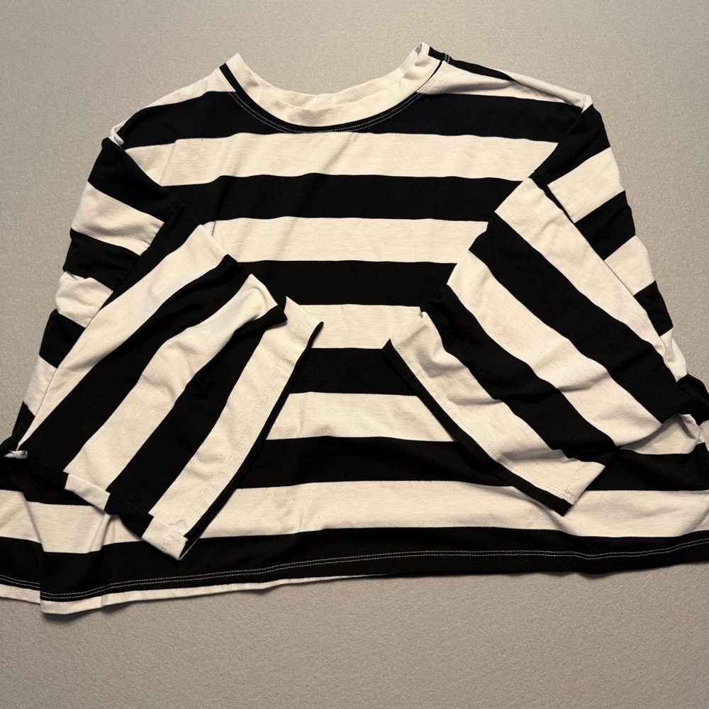 Dressed in Lala Striped Oversized Boxy Crop Top Tee Black White Women L/XL
